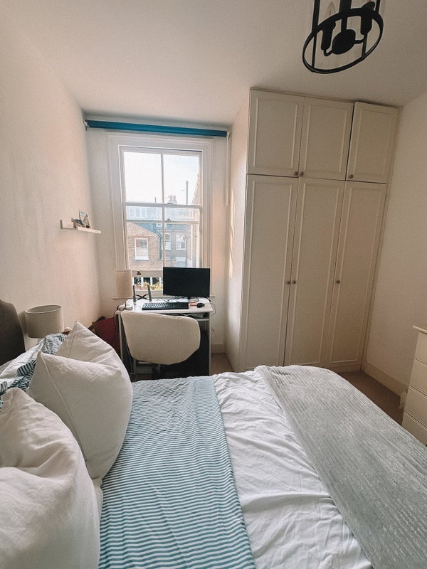 Room Rowallan Road in Greater London