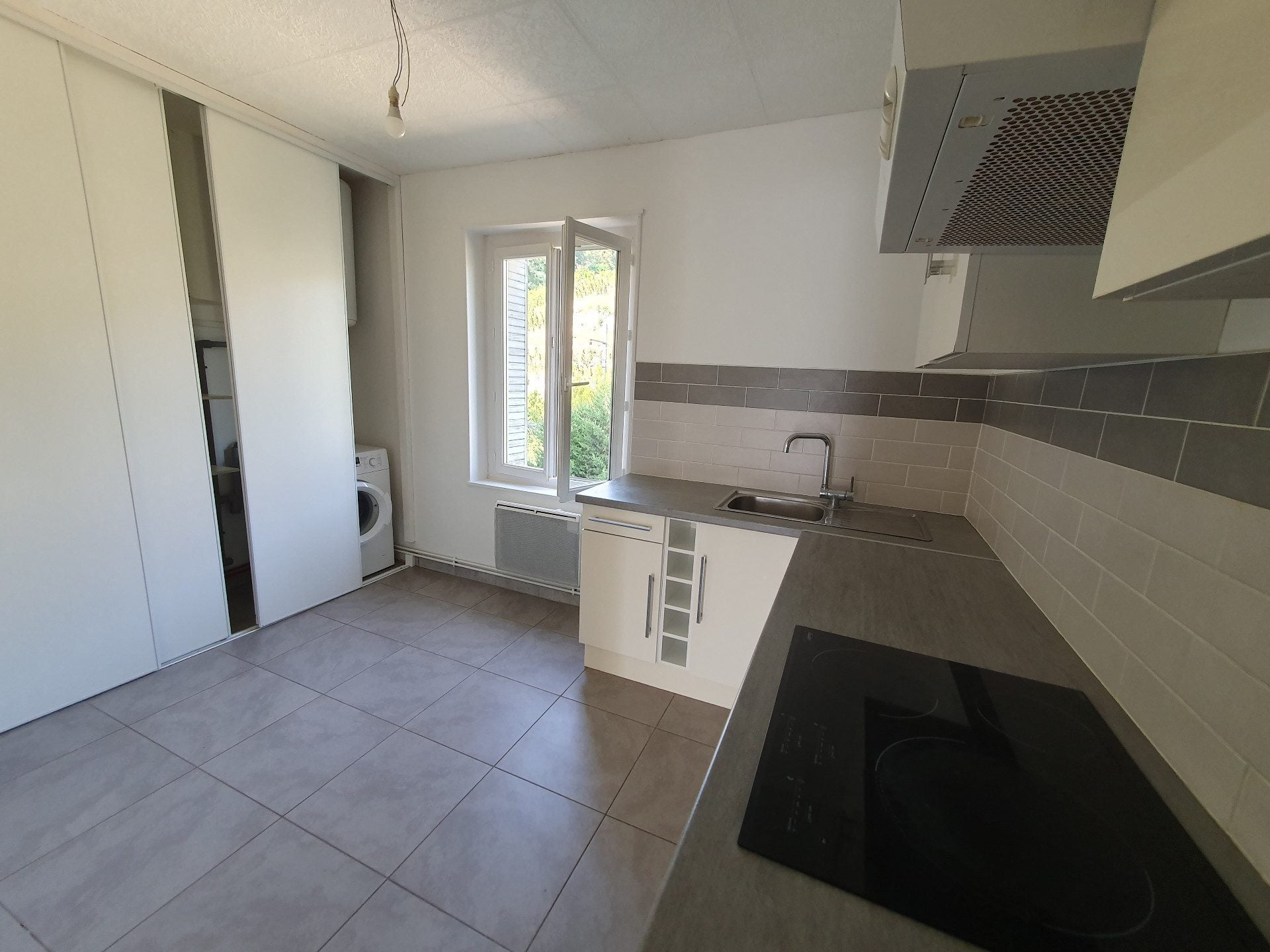 Flat Rue Jean Vincent in Vérin