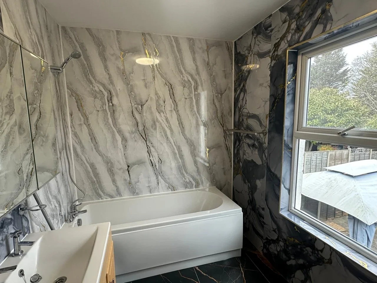 Room Stroud Road in Greater London