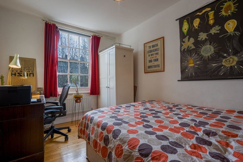 Room Gibson Gardens in Greater London