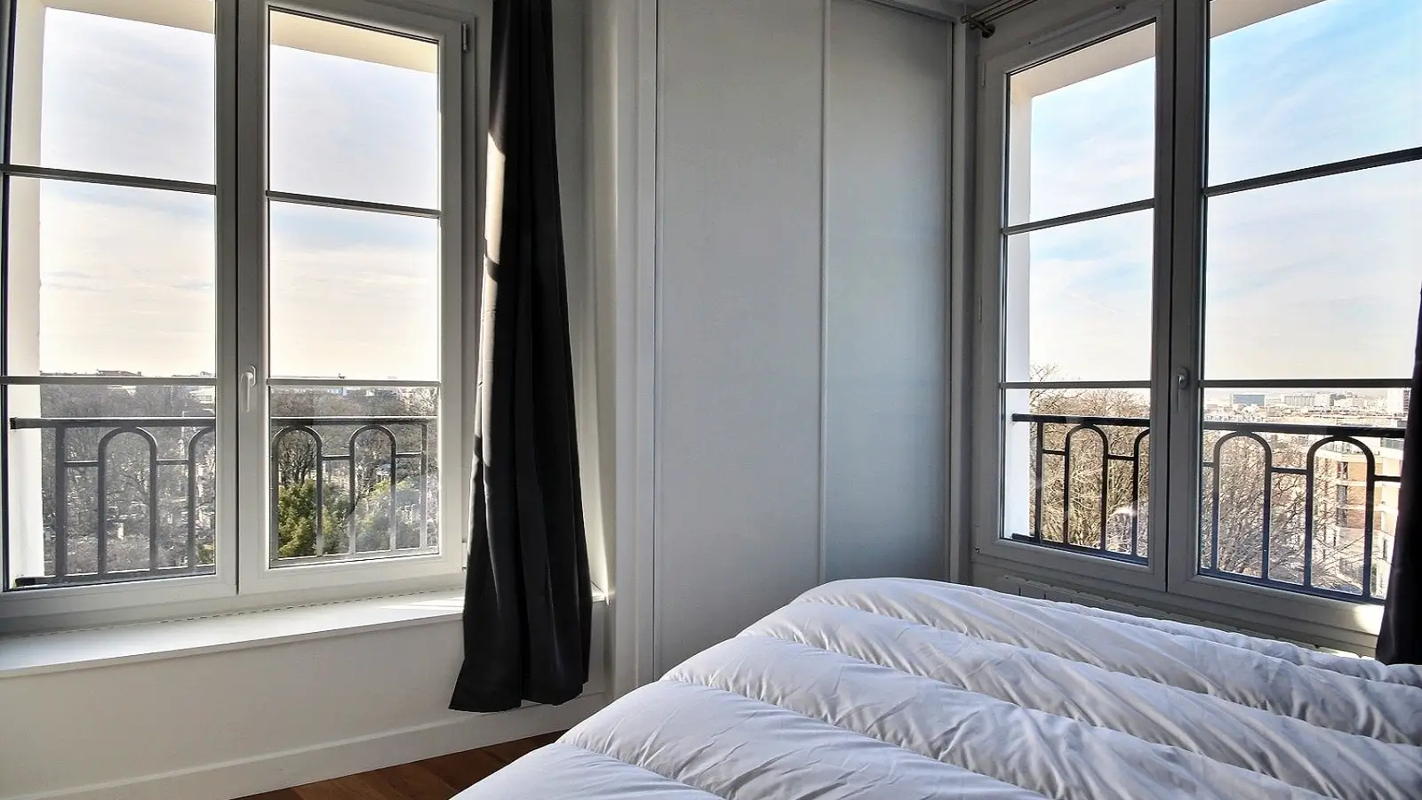 Appartement Rue Joseph de Maistre à Paris