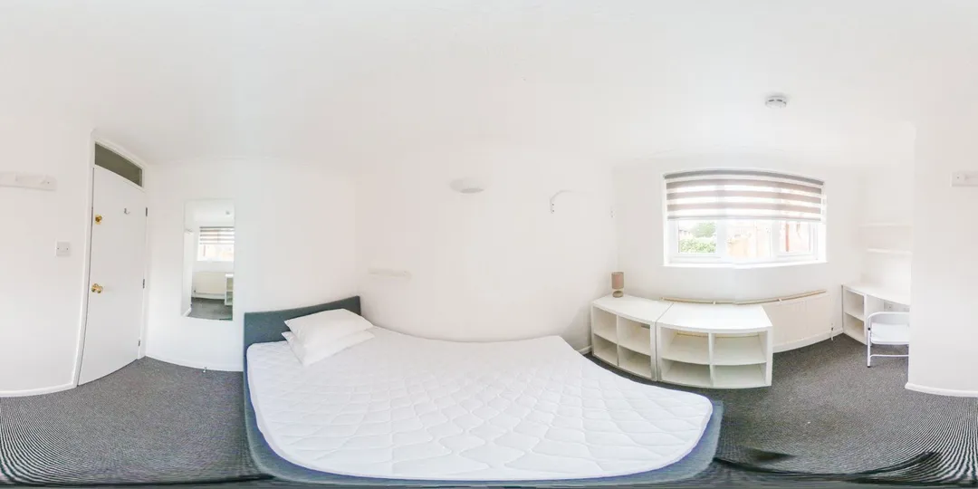 Room Regency Place in Canterbury