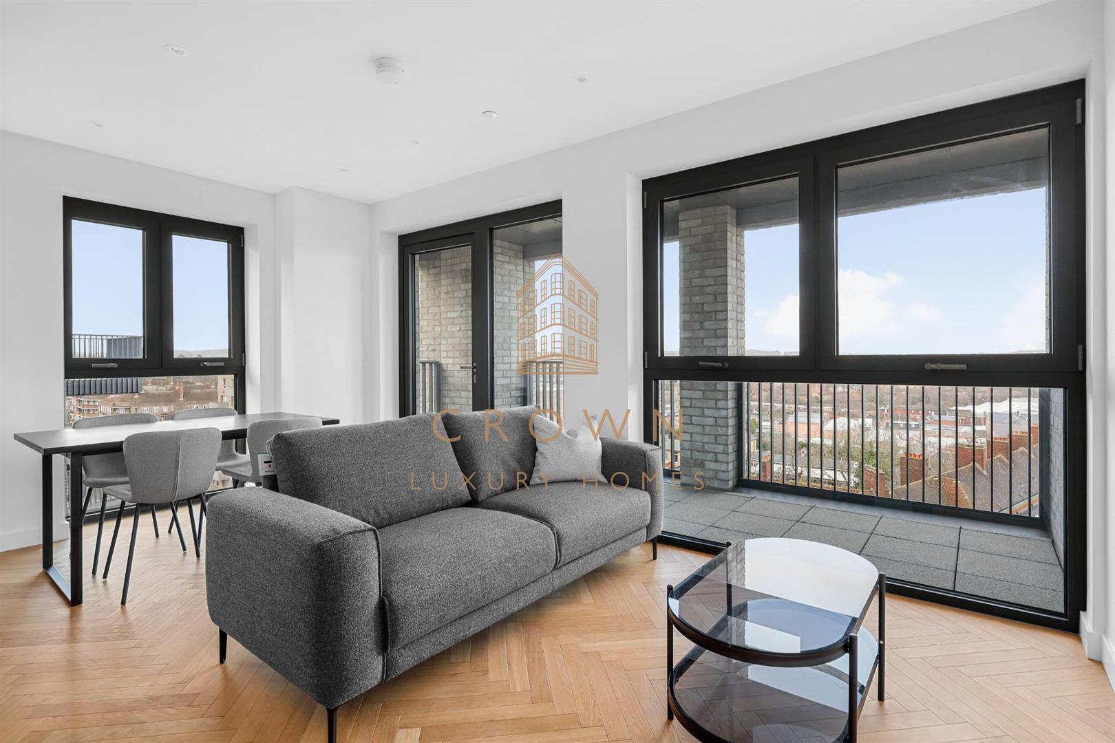 Flat Woodberry Down in Greater London
