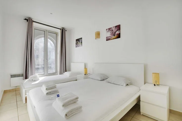 Flat Boulevard de Strasbourg in Paris