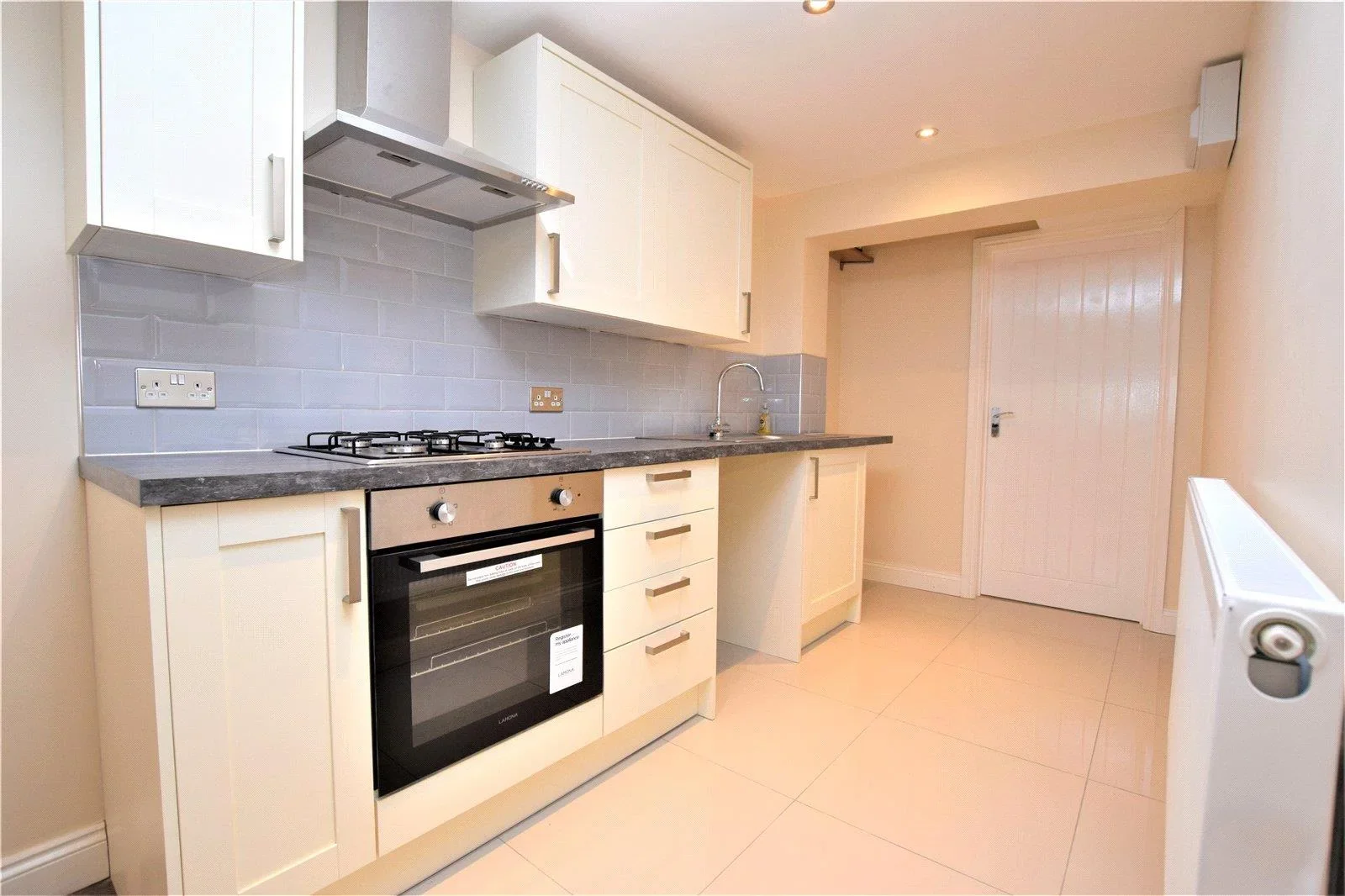Flat Dunster Street in Northampton
