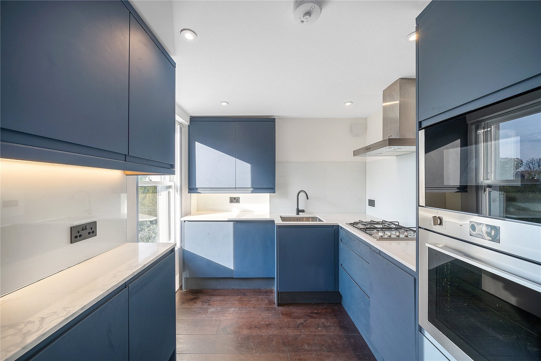 Flat Southend Road in Greater London