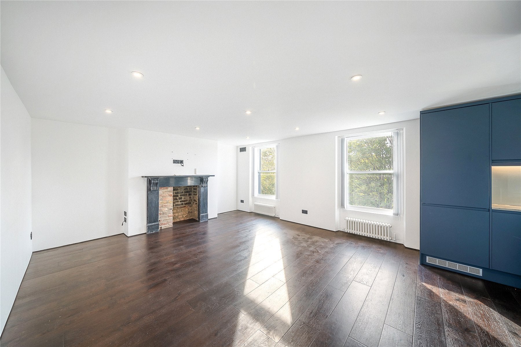 Flat Southend Road in Greater London