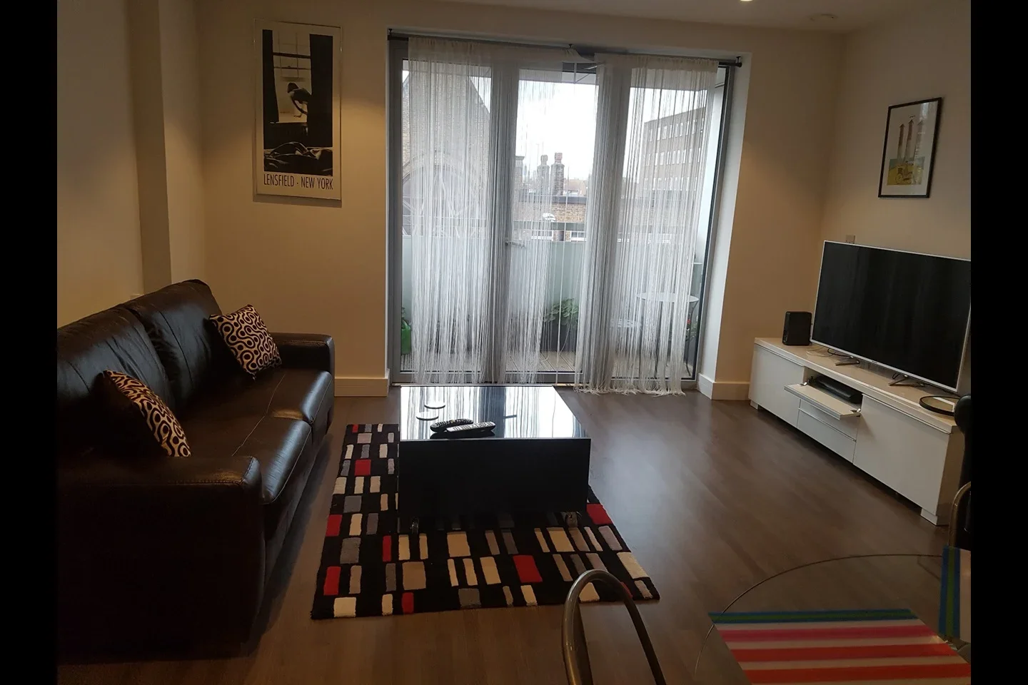 Flat Barking Road in Greater London