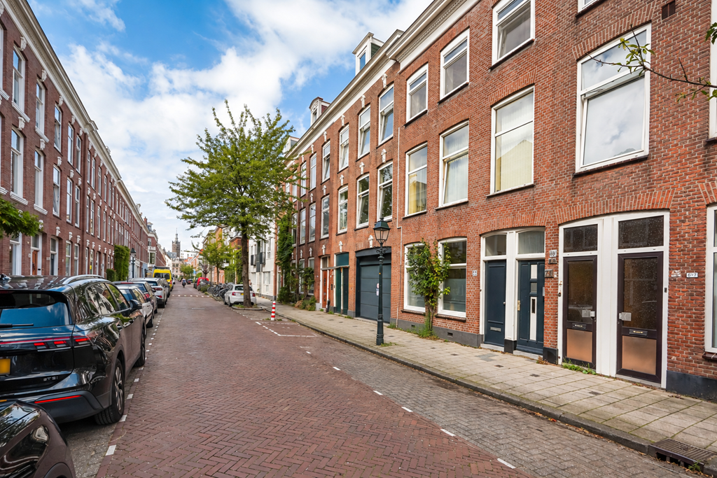 Appartement Van Kinsbergenstraat 73 in Den Haag