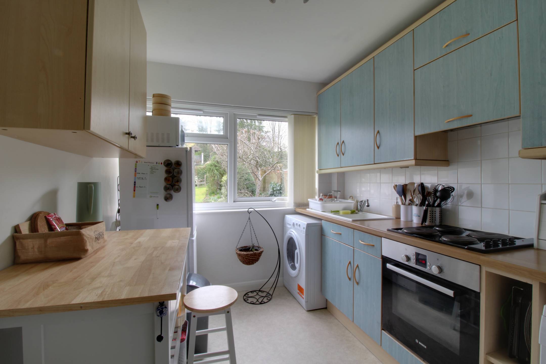 Flat Chatsworth Road in Greater London