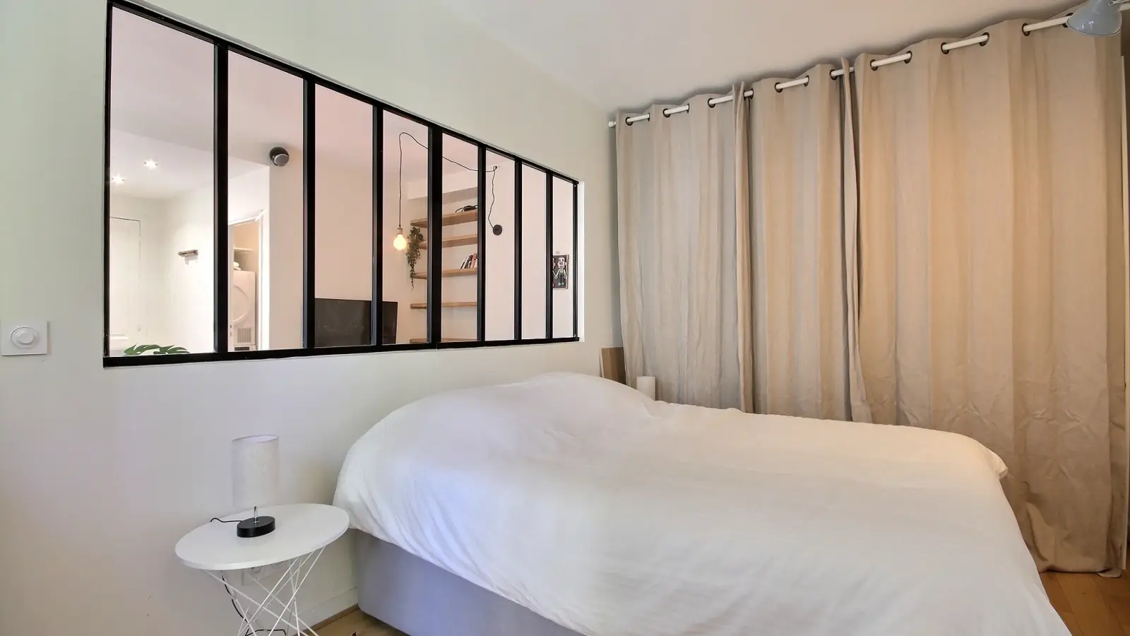 Appartement Rue des Saules à Paris