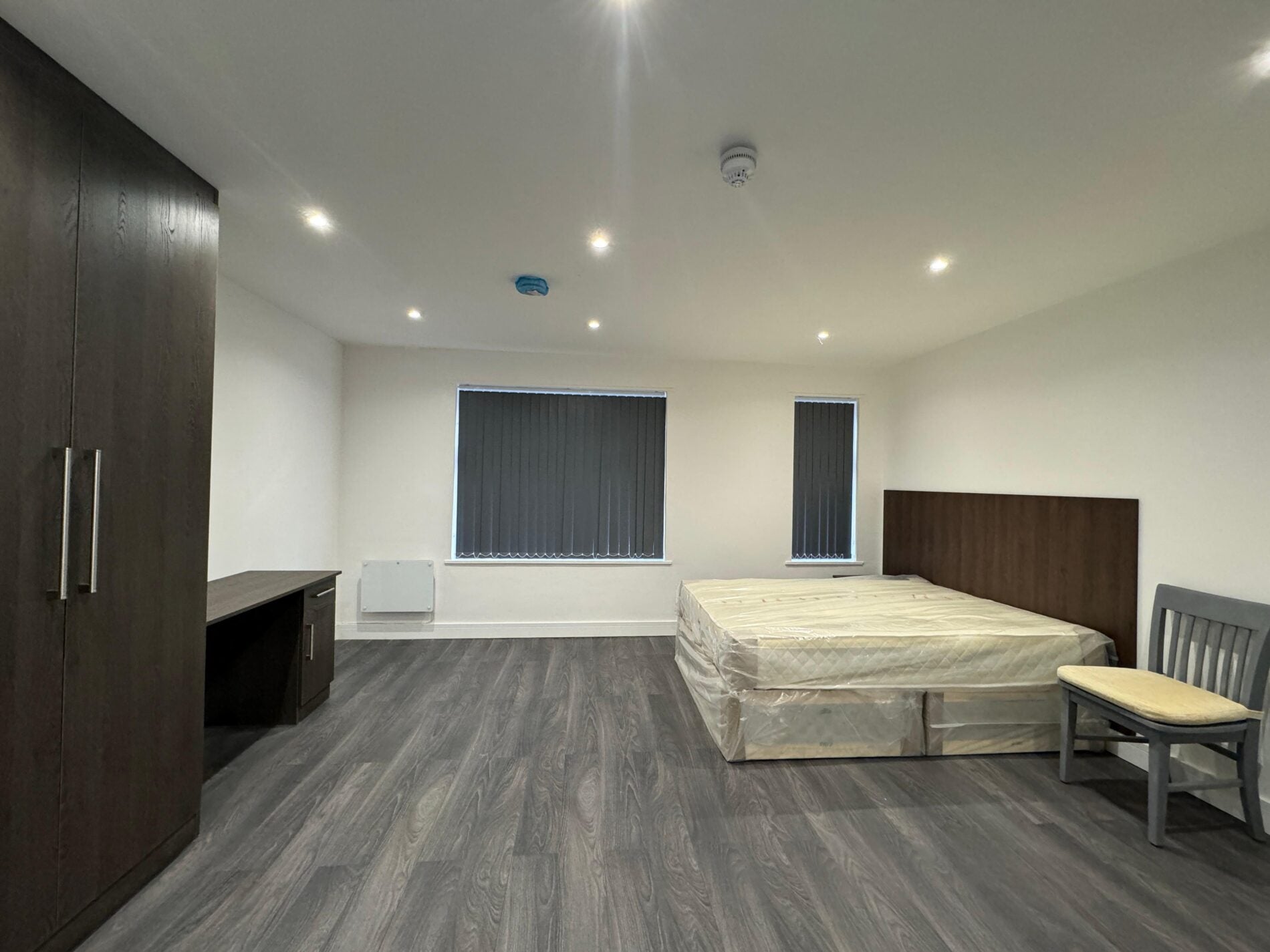 Flat Great West Road in Greater London