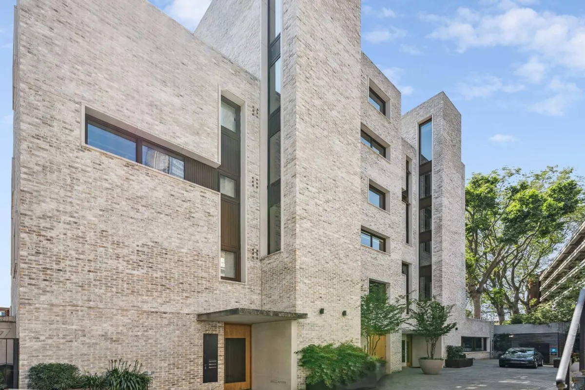 Flat Weston Street in Greater London