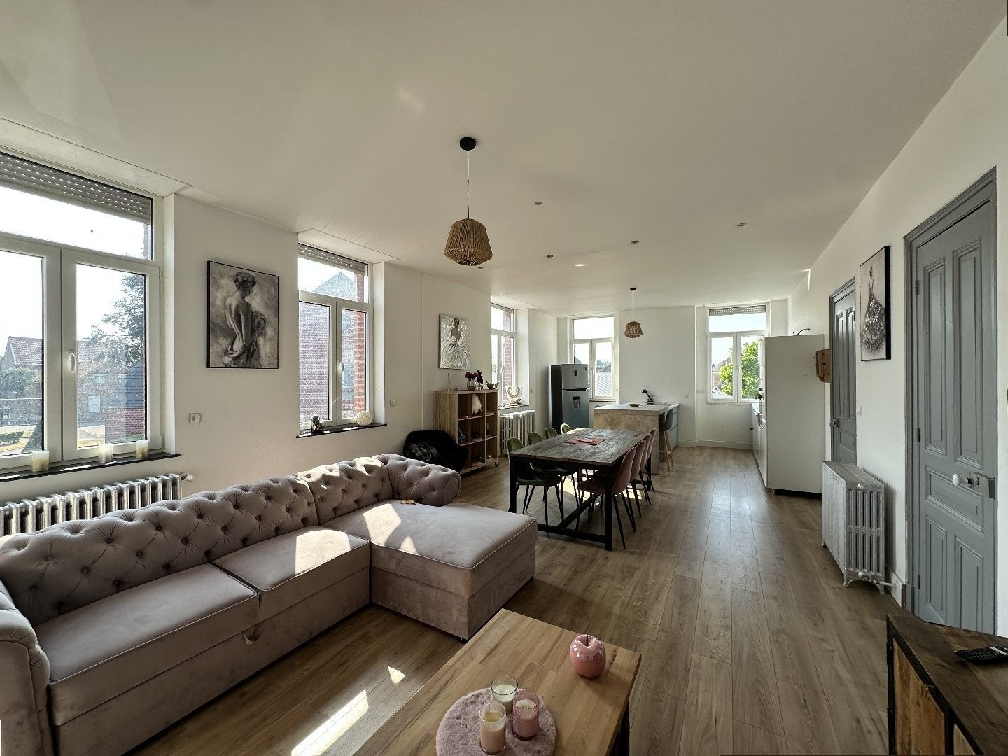 Appartement Place Irène Carlier à Vertain