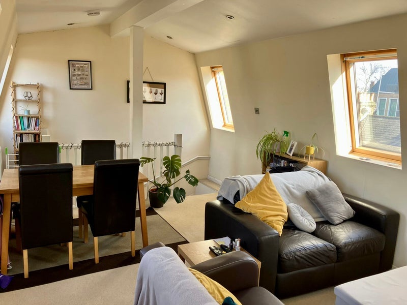 Room Cambridge Grove in Greater London