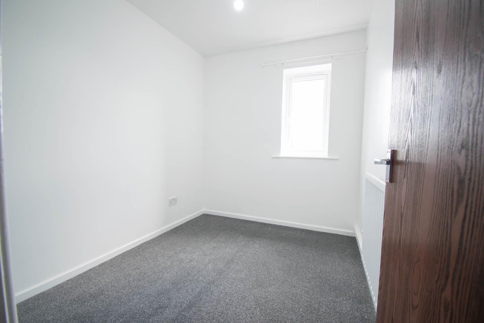 Flat Saint Lawrence Road in Newcastle upon Tyne