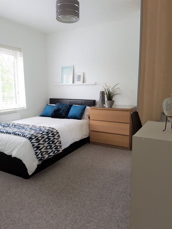 Room Fleming Mead in Greater London
