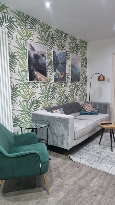 Room Fleming Mead in Greater London