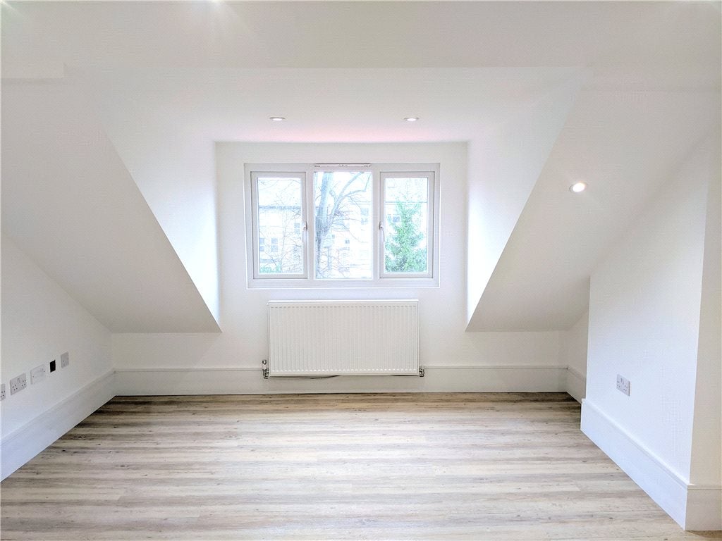 Room Clyde Road in Greater London