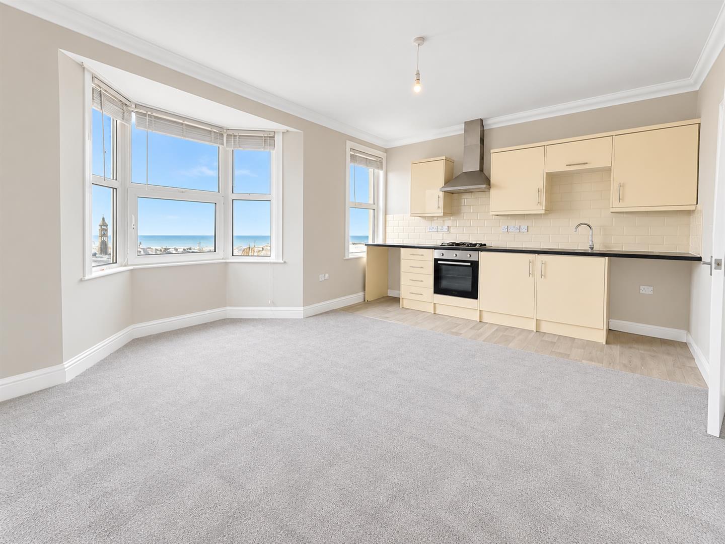 Flat Central Parade in Herne Bay