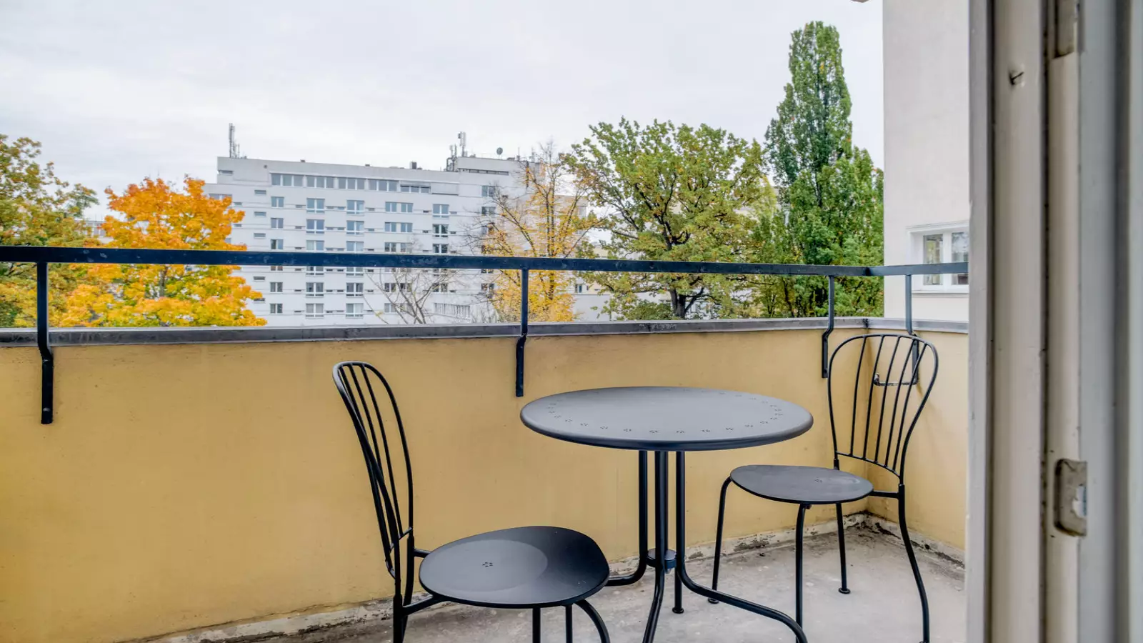 Wohnung Dunckerstraße in Berlin