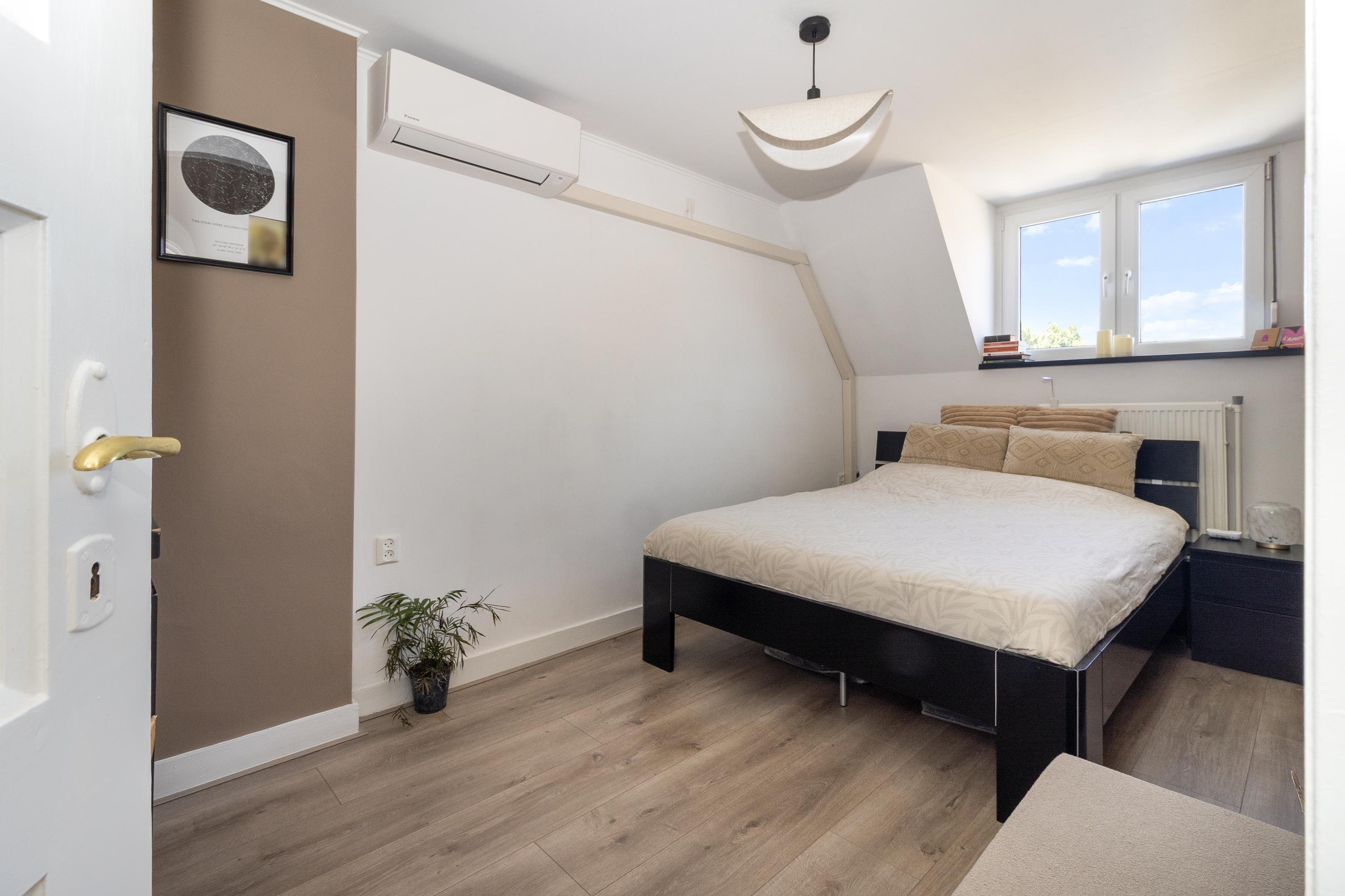 Tussenwoning te koop: Nachtegaalstraat 52, Geleen