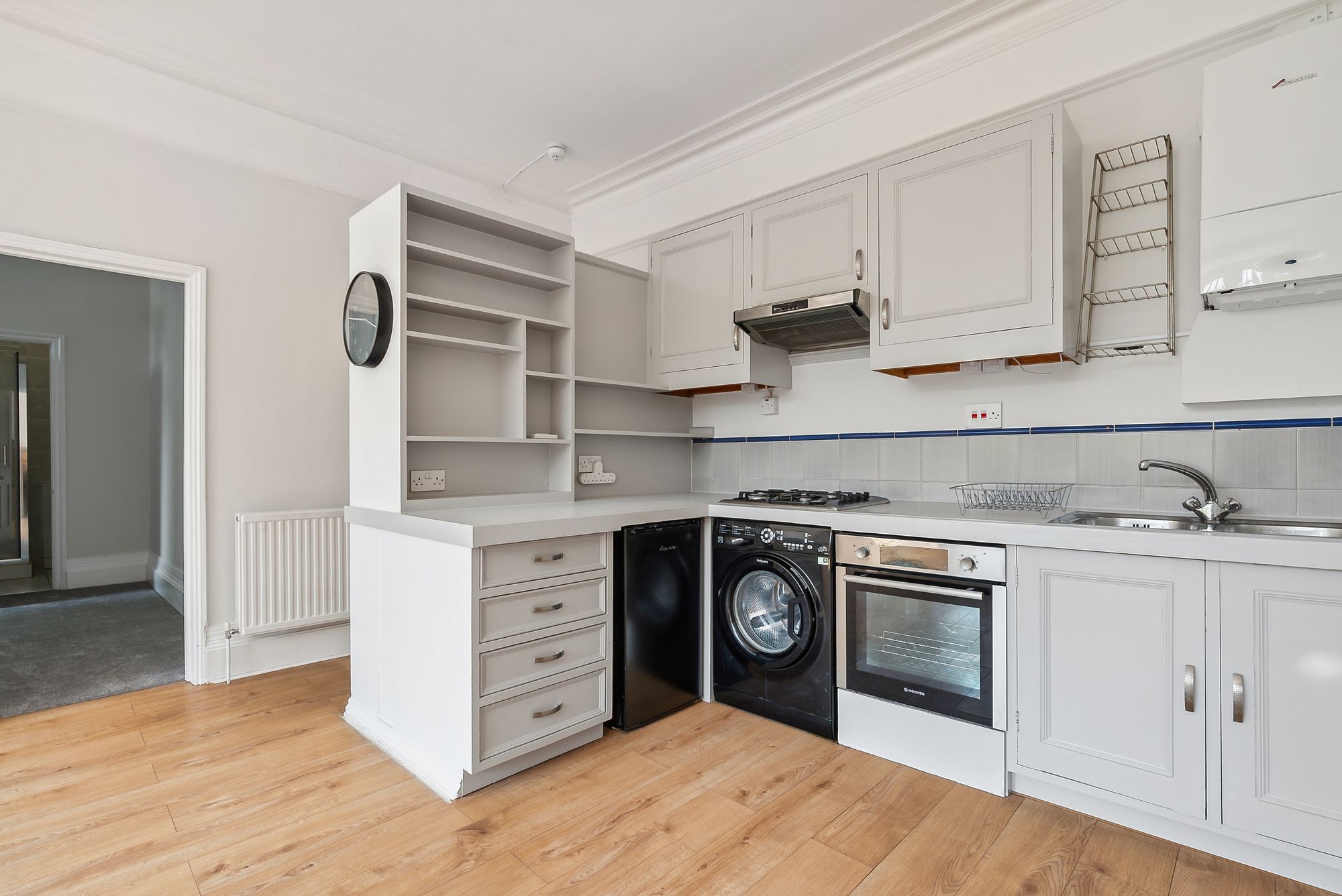Flat Fellows Road in Greater London