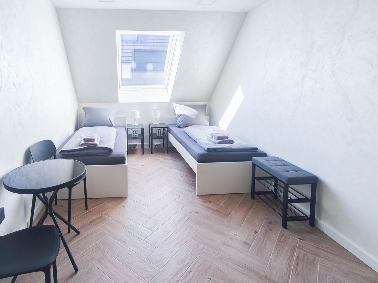Zimmer Bietigheimer Straße in Stuttgart