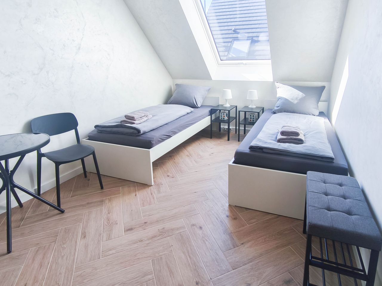 Zimmer Bietigheimer Straße in Stuttgart