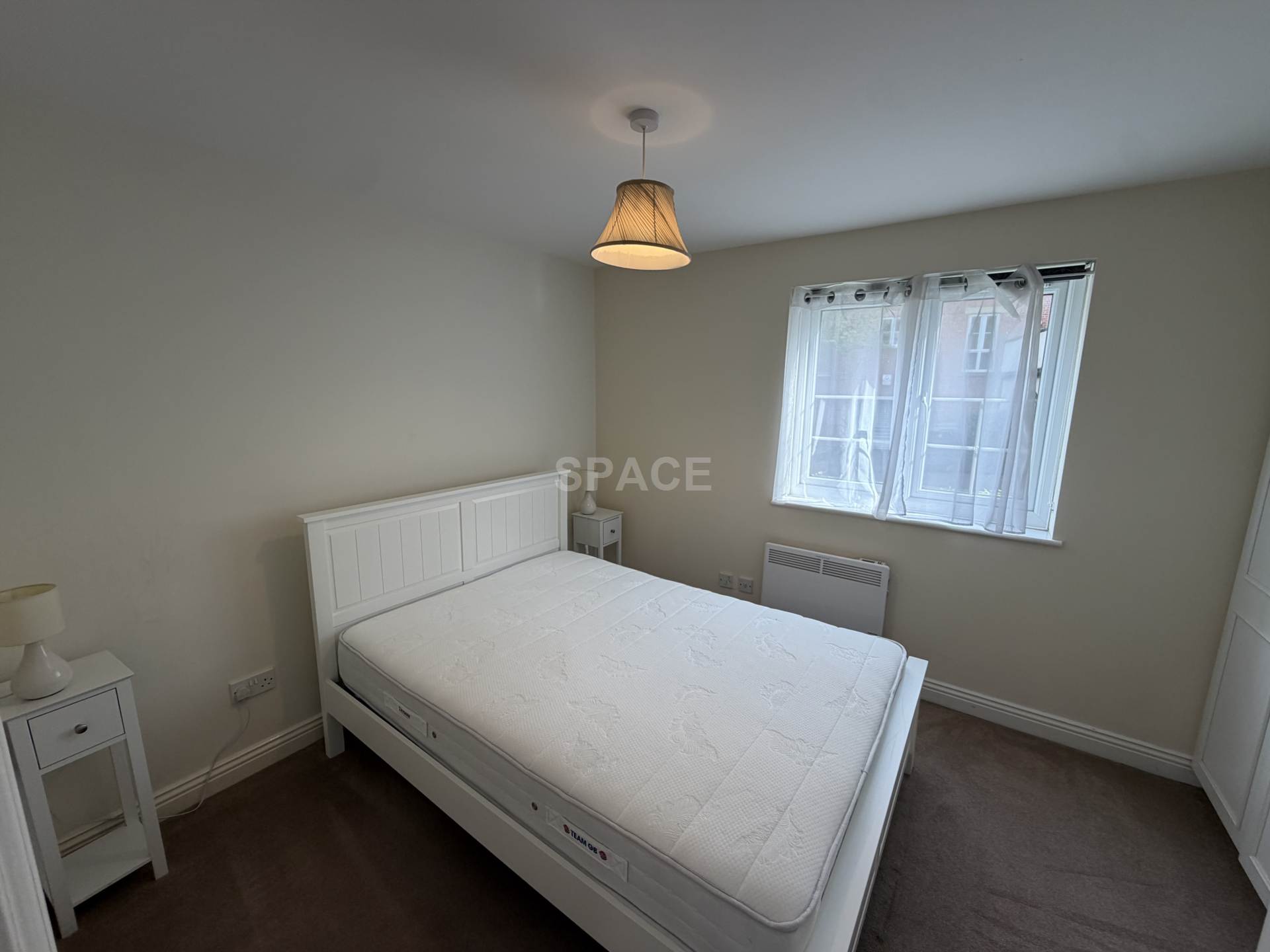 Flat Fobney Street in Reading