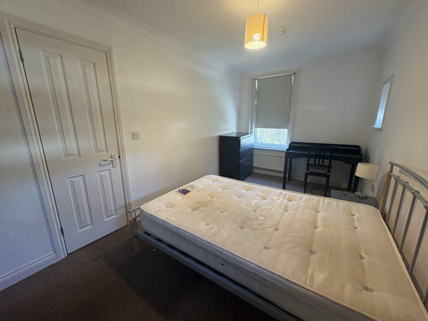 Room Bournemouth Road in Poole
