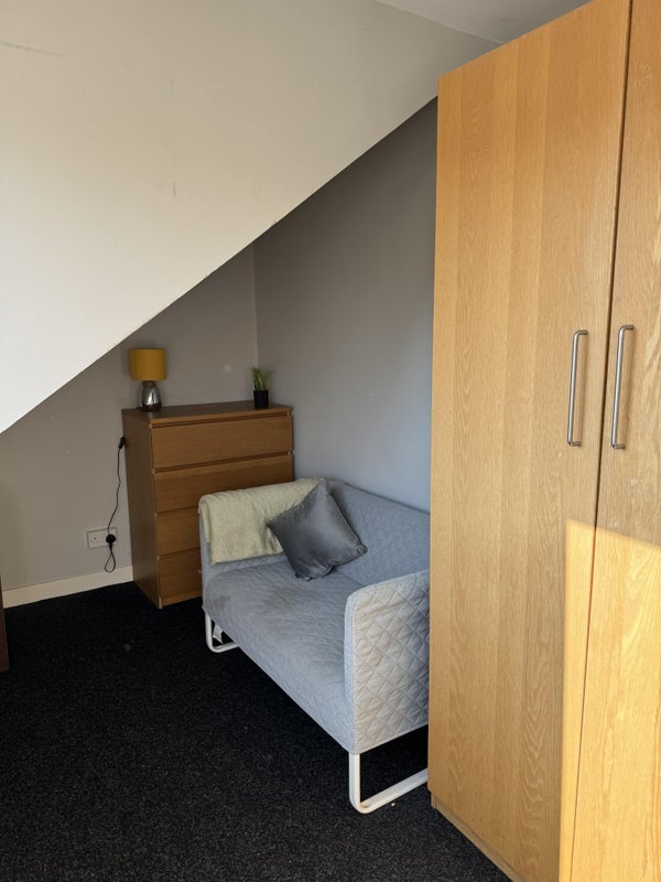 Room Carrick Knowe Grove in City of Edinburgh