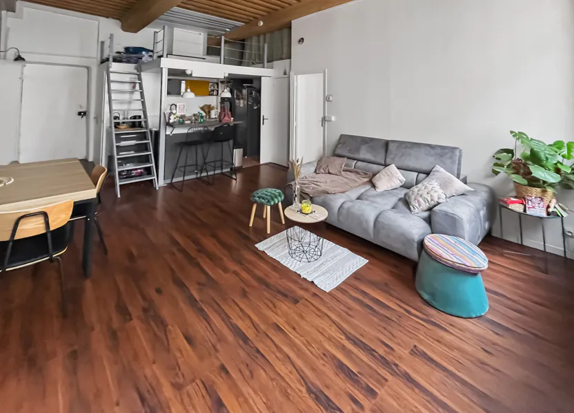 Flat Rue Pierre Blanc in Lyon