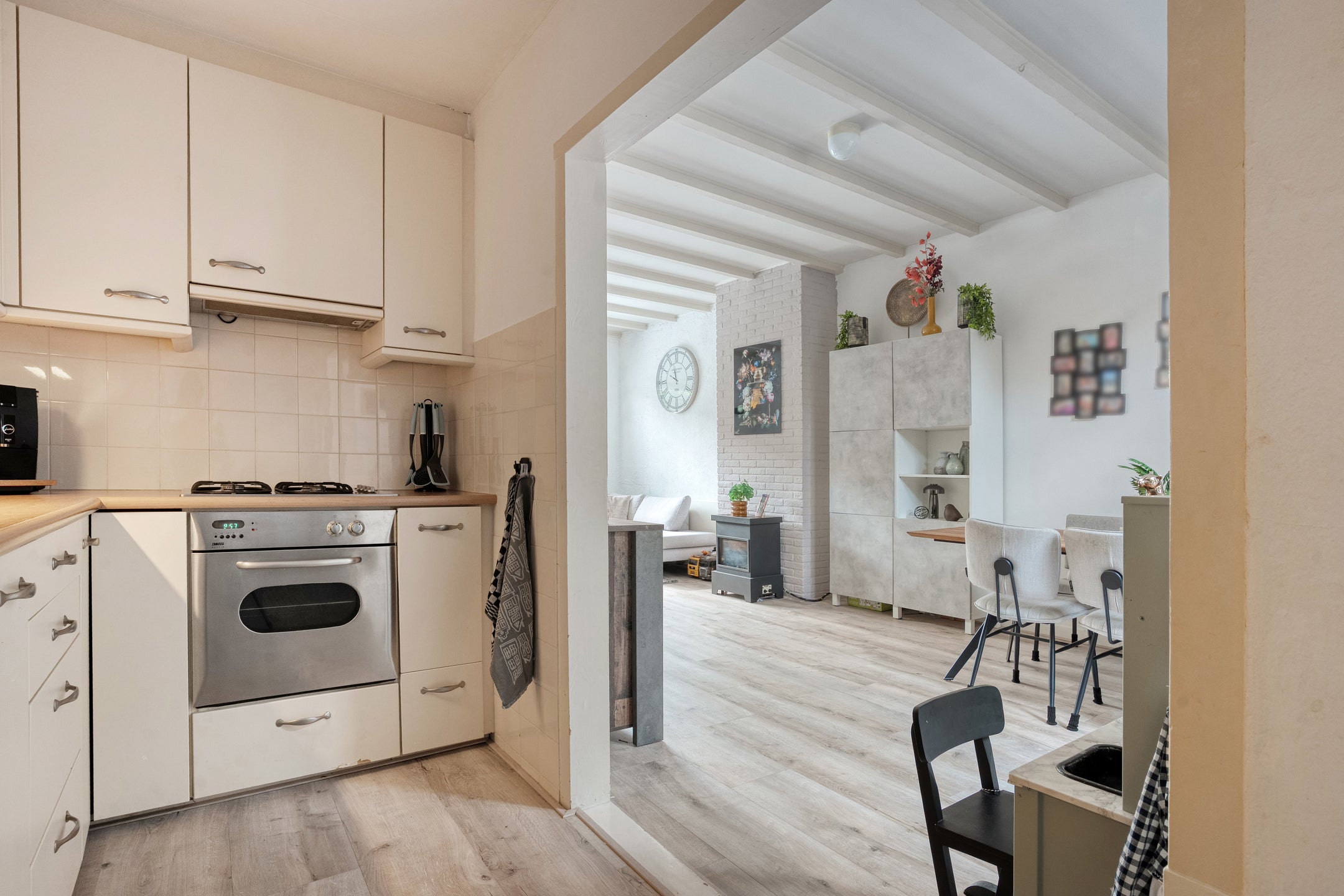 Tussenwoning te koop: Jan van Galenstraat 3, Meppel