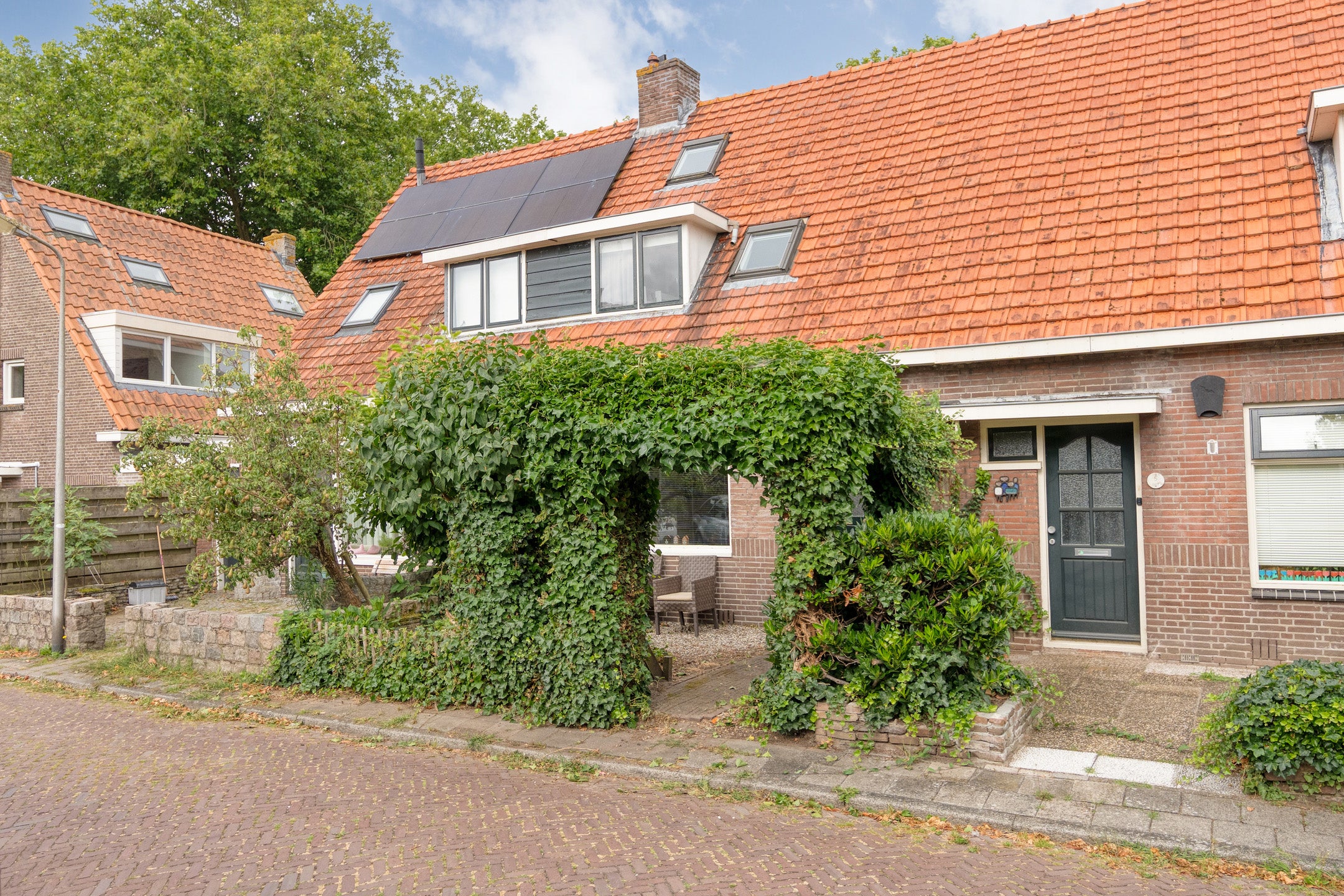 Tussenwoning te koop: Jan van Galenstraat 3, Meppel