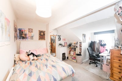 Flat Delph Lane in Leeds