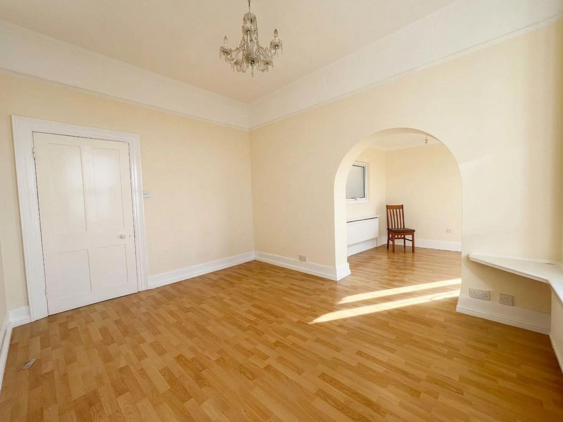 Flat West View in Penyffordd