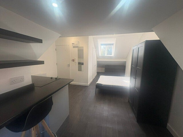 Flat Slade Road in Birmingham