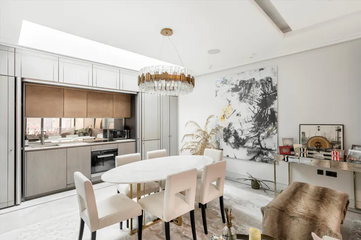 Flat Westbourne Grove Mews in Greater London