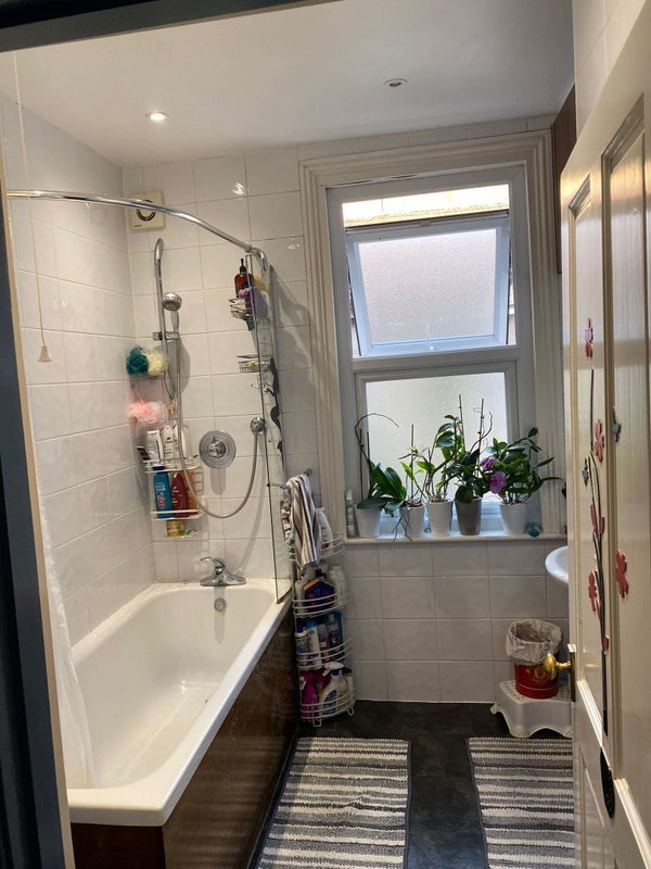 Room Marlborough Hill in Greater London