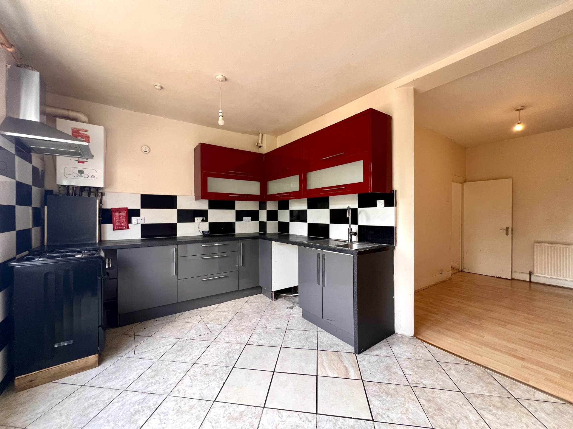House Shakespeare Crescent in Greater London