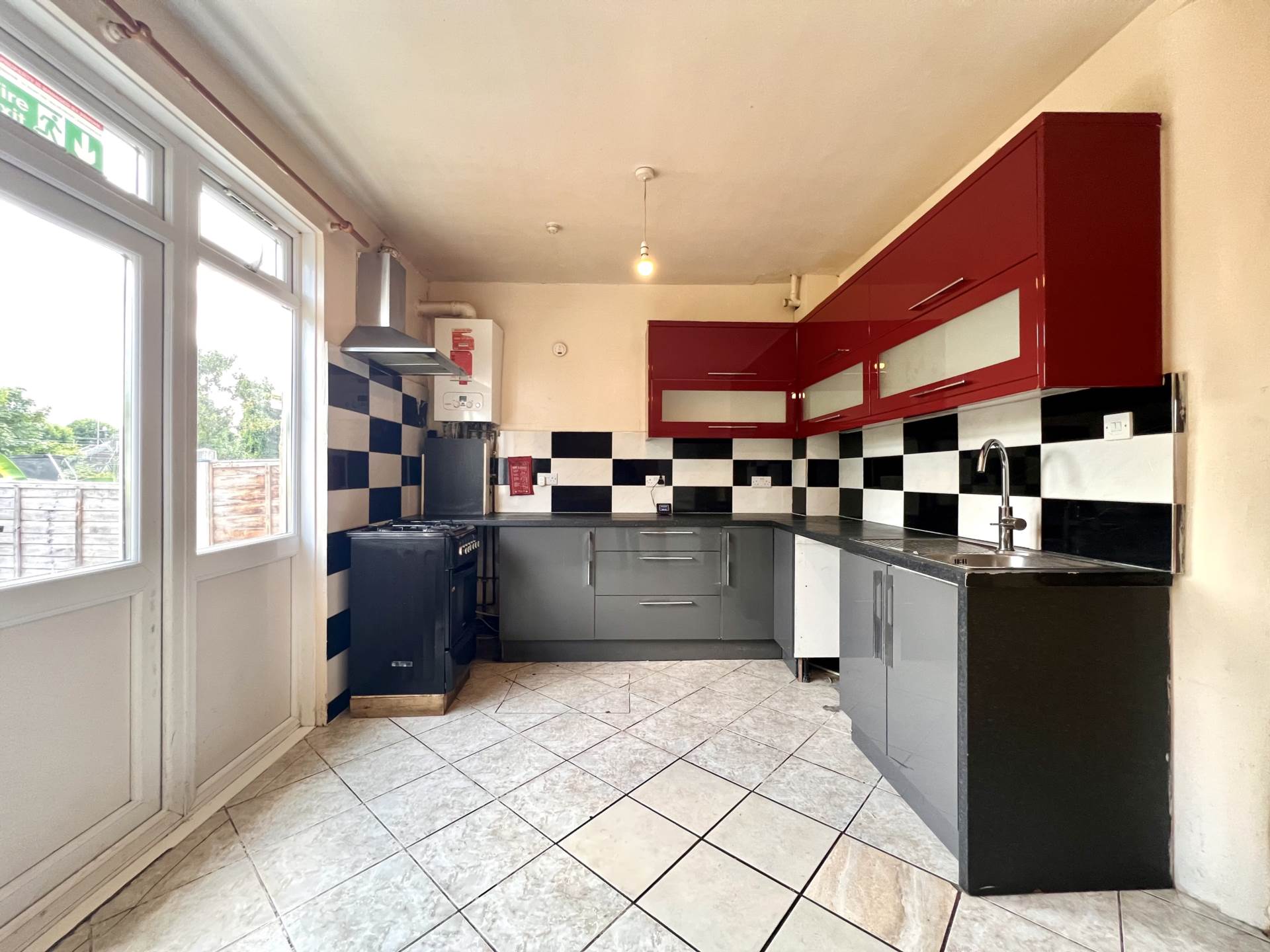House Shakespeare Crescent in Greater London