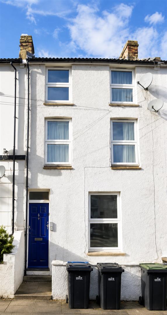 Flat Wellington Street in Gravesham