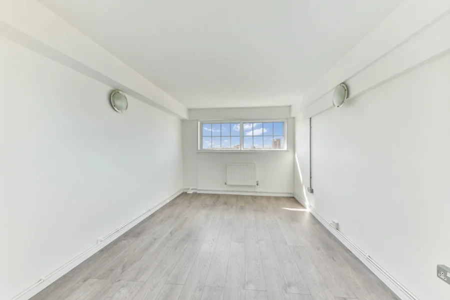 Flat Kingsland Road in London