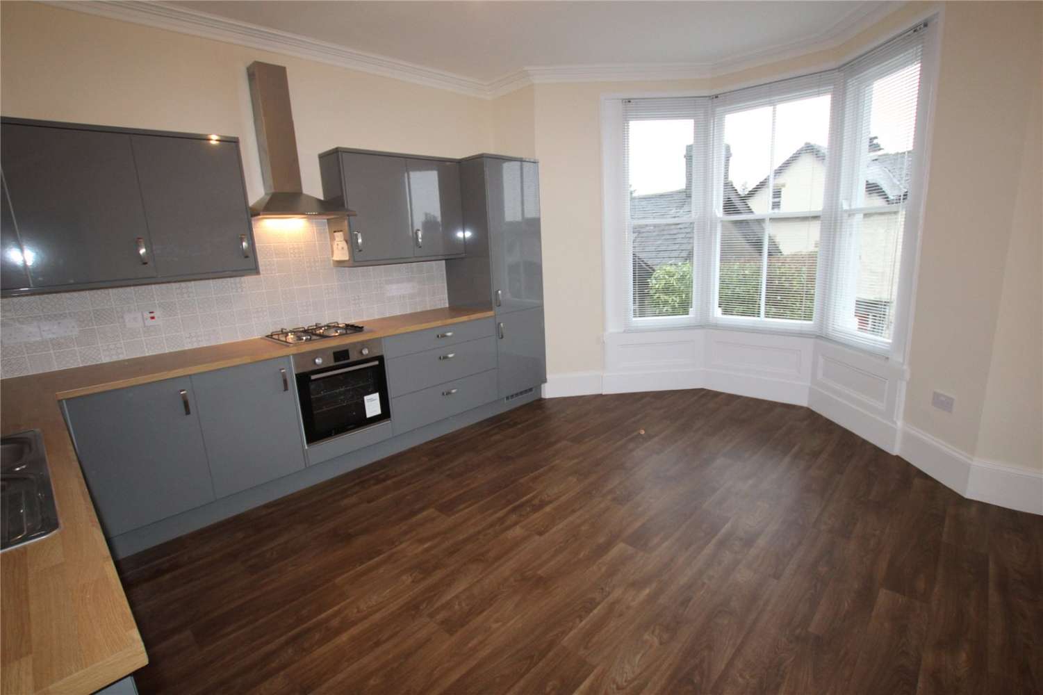 Flat Belle Isle Terrace in Grange-Over-Sands