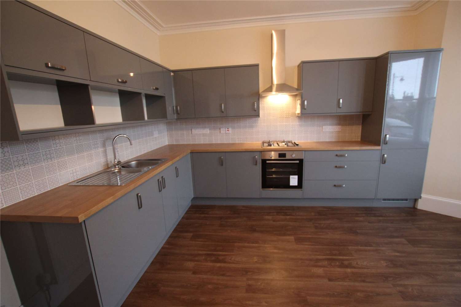 Flat Belle Isle Terrace in Grange-Over-Sands