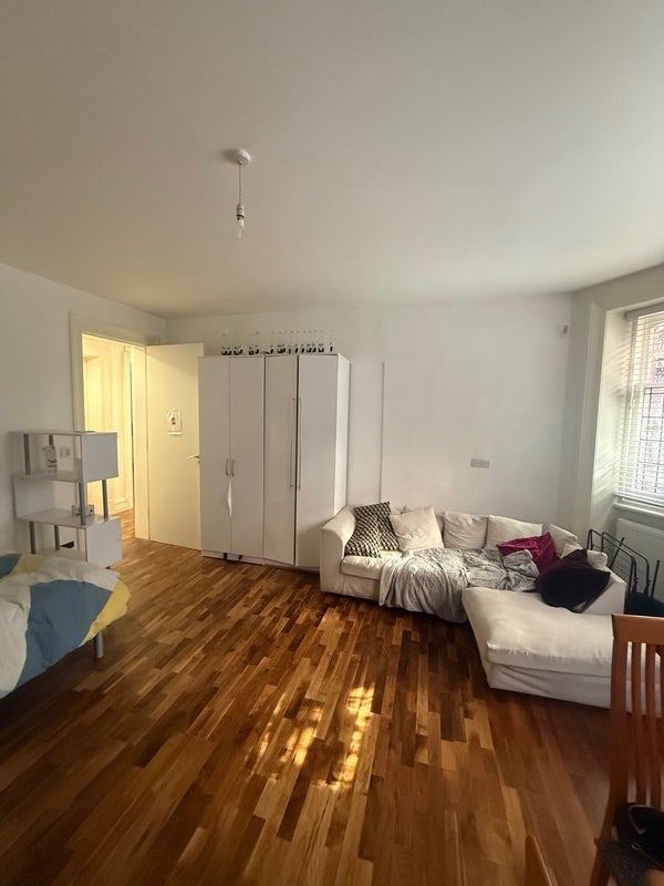Room Cabbell Street in City of Westminster