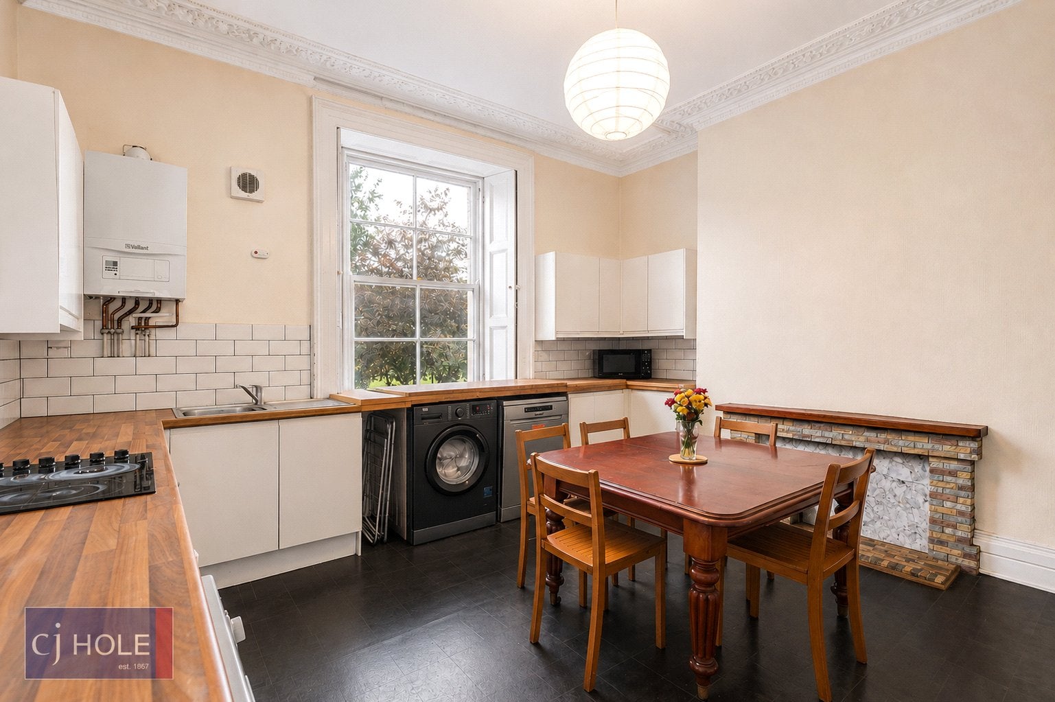 Room Southleigh Road in Bristol