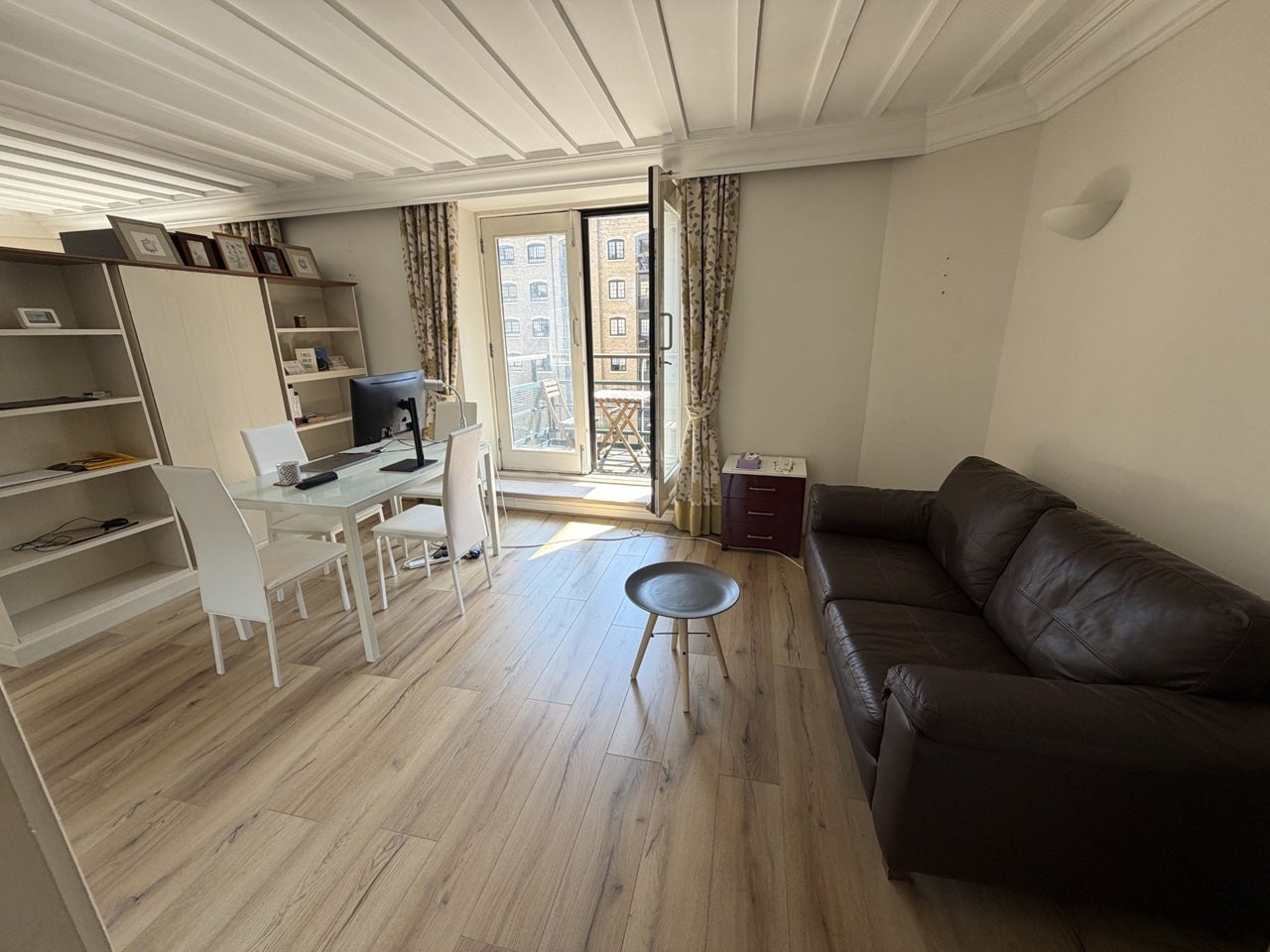 Flat Shad Thames in Greater London