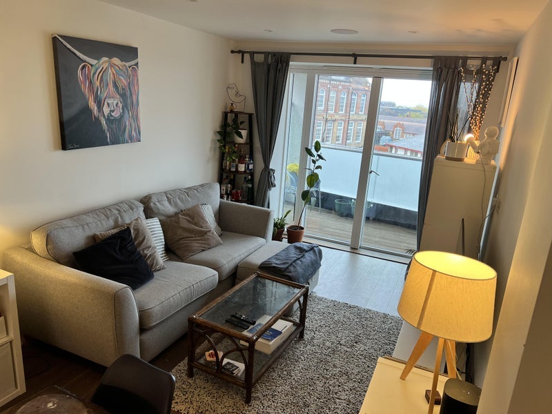 Room New Park Road in Greater London
